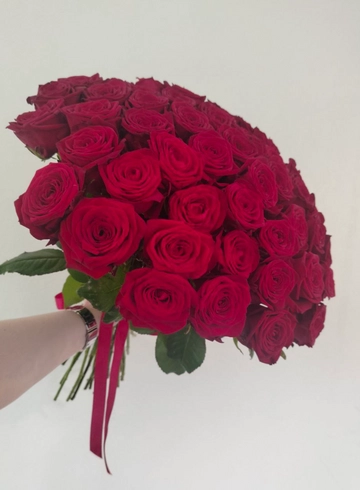51красная роза 🌹 от интернет-магазина цветов в 